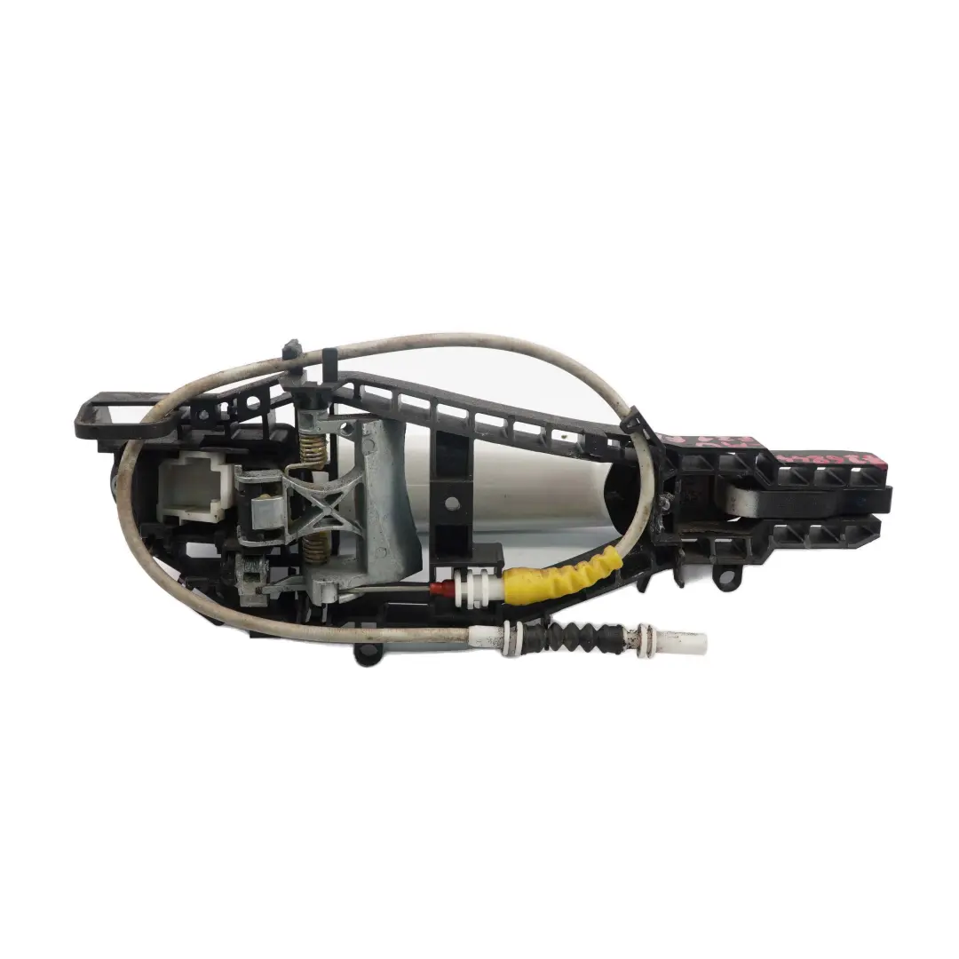 Grab Handle Door BMW F21 F22 Left N/S Mineralweiss Mineral White A96 to with Part number 7268446 Grab Handle Door BMW F21 F22 Left N/S Mineralweiss Mineral White A96 - SKU rhd-7268446-MW - Part number 7268446