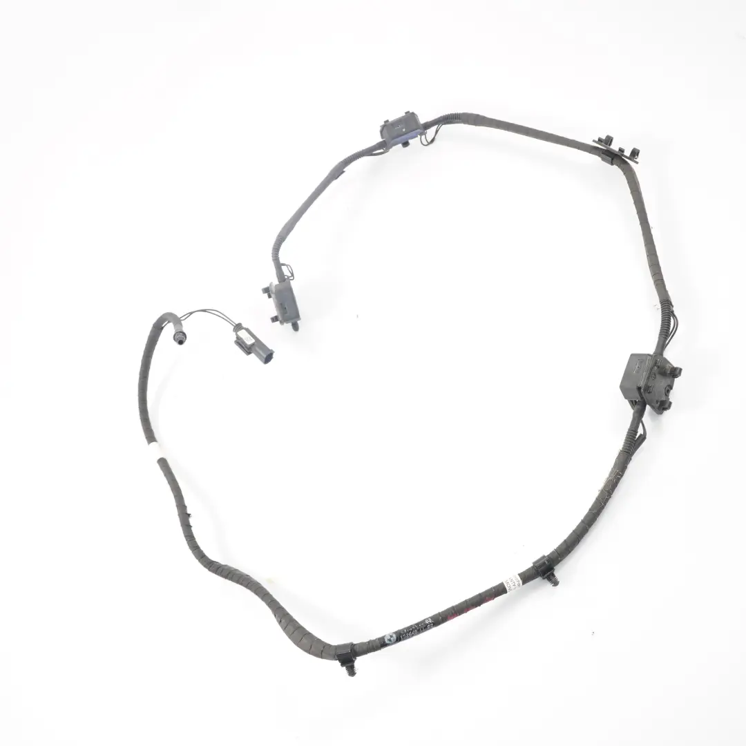 Windscreen Washer System BMW X5 E70 Nozzle Chain to with Part number 7275172 Windscreen Washer System BMW X5 E70 Nozzle Chain - SKU rhd-7275172 - Part number 7275172