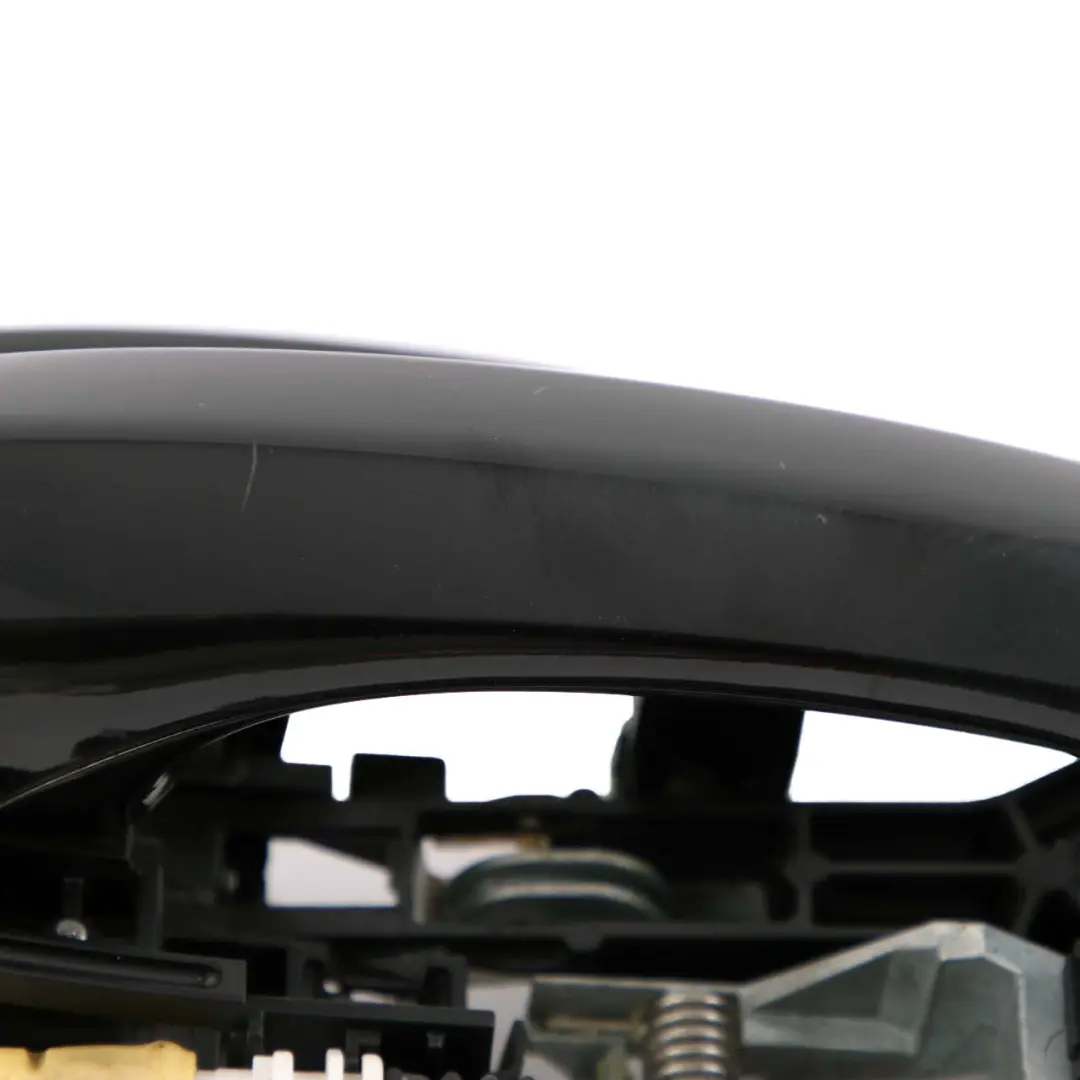 Complete Front Right Grab Handle O/S Schwarz 2 Black 668 to BMW 5 Series F10 F11 with Part number 7276244 BMW 5 Series F10 F11 Complete Front Right Grab Handle O/S Schwarz 2 Black 668 - SKU rhd-7276244-SCH - Part number 7276244