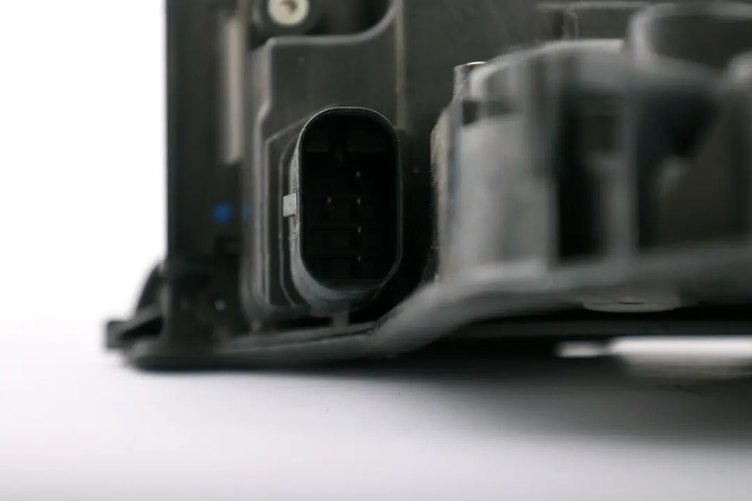 System Latch Front Left Door Lock Complete Catch N/S to Mini F54 F55 F56 with Part number 7281937 Mini F54 F55 F56 System Latch Front Left Door Lock Complete Catch N/S - SKU rhd-7281937 - Part number 7281937