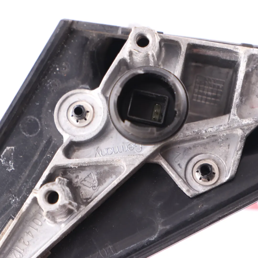 Wing Mirror Base BMW E90 E91 LCI High Gloss M Sport Power Fold Carrier Right O/S to with Part number 7282586 Wing Mirror Base BMW E90 E91 LCI High Gloss M Sport Power Fold Carrier Right O/S - SKU rhd-7282586-1 - Part number 7282586