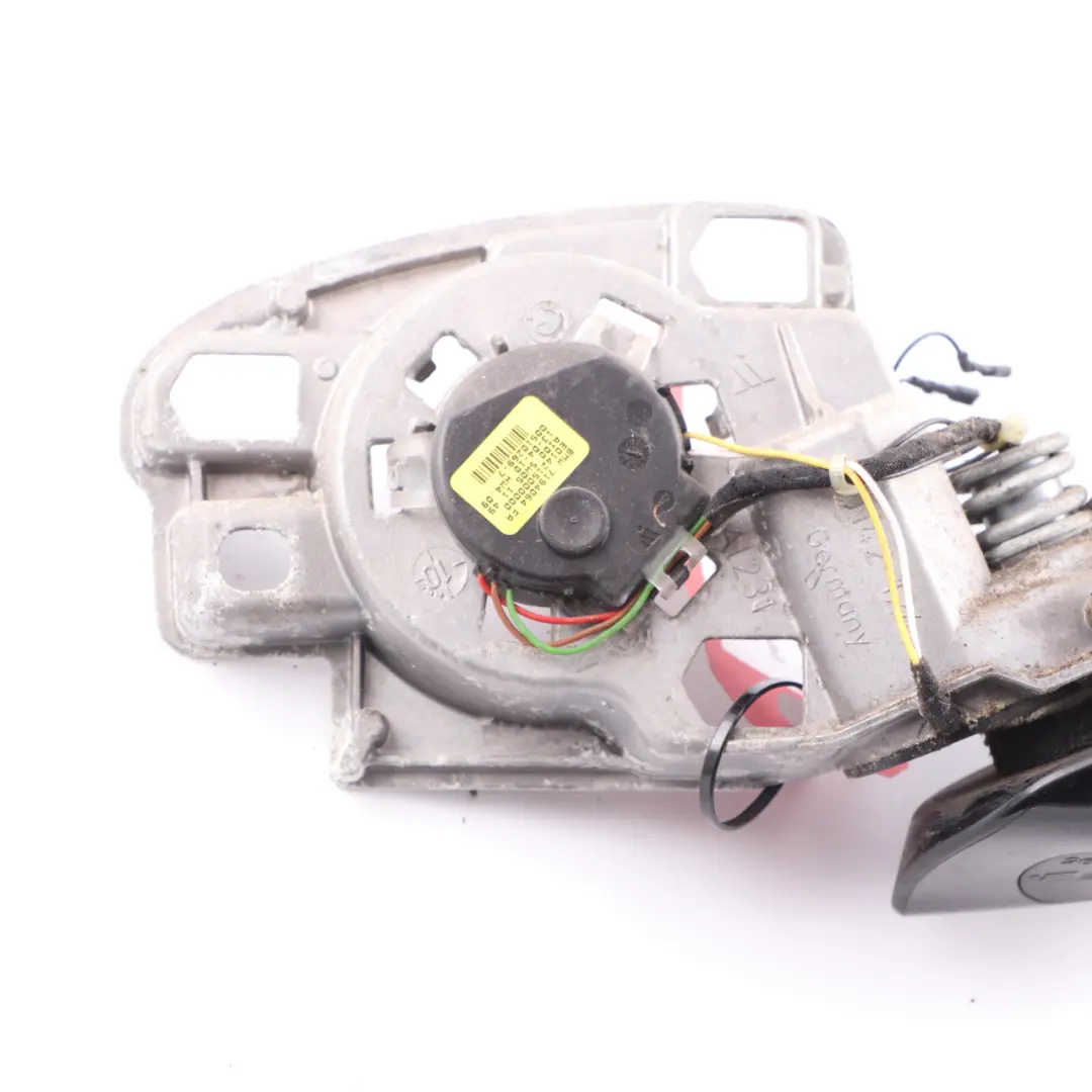 Wing Mirror Base BMW E90 E91 LCI High Gloss M Sport Power Fold Carrier Right O/S to with Part number 7282586 Wing Mirror Base BMW E90 E91 LCI High Gloss M Sport Power Fold Carrier Right O/S - SKU rhd-7282586-1 - Part number 7282586