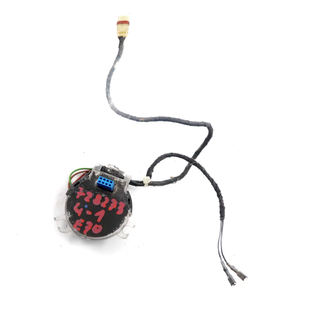 Right Wing Mirror Memory O/S 7196972 to BMW X5 Series E70 1 Motor Drive with Part number 7282734 BMW X5 Series E70 1 Motor Drive Right Wing Mirror Memory O/S 7196972 - SKU rhd-7282734-1 - Part number 7282734