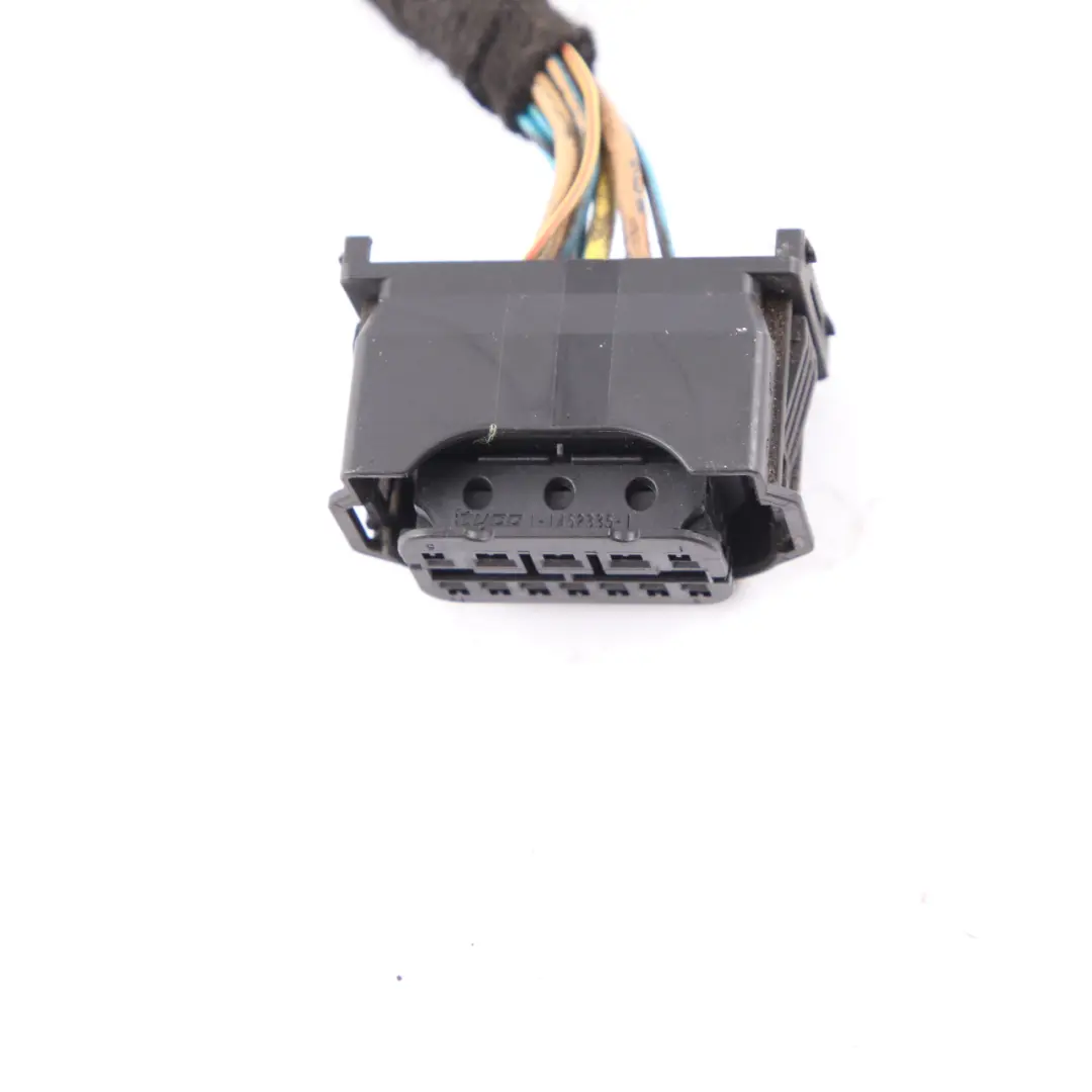 Socket BMW X5 E70 Front Bi-Xenon Headlight Right O/S Wiring Cable 6925638 to Plug with Part number 7288994 Plug Socket BMW X5 E70 Front Bi-Xenon Headlight Right O/S Wiring Cable 6925638 - SKU rhd-7288994-3 - Part number 7288994