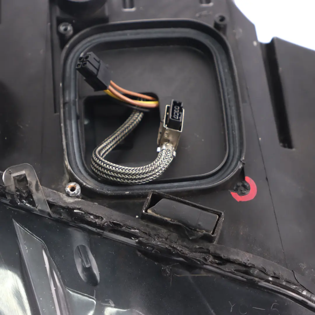 AHL-Xenon Headlight Headlamp Front Light Lamp Left N/S 7158933 to BMW X5 E70 with Part number 7288997 BMW X5 E70 AHL-Xenon Headlight Headlamp Front Light Lamp Left N/S 7158933 - SKU rhd-7288997-1 - Part number 7288997