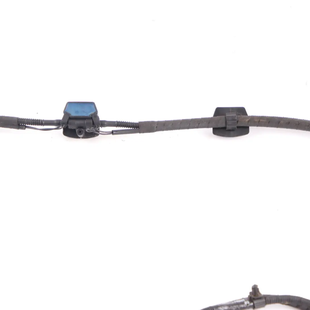 Windscreen Wash Washer Pipe Hose Line Nozzle Array to BMW X3 F25 X4 F26 with Part number 7289921 BMW X3 F25 X4 F26 Windscreen Wash Washer Pipe Hose Line Nozzle Array - SKU rhd-7289921 - Part number 7289921