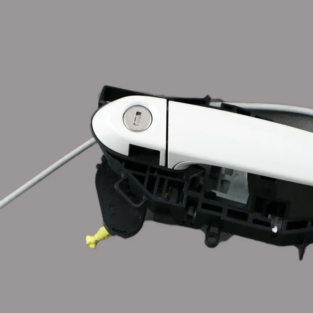 BMW 4 F32 F33 F82 M4 Grab Handle Front Right O/S Door Alpinweiss 3 - 300 White - SKU rhd-7290116-AW1 - Part number 0445184