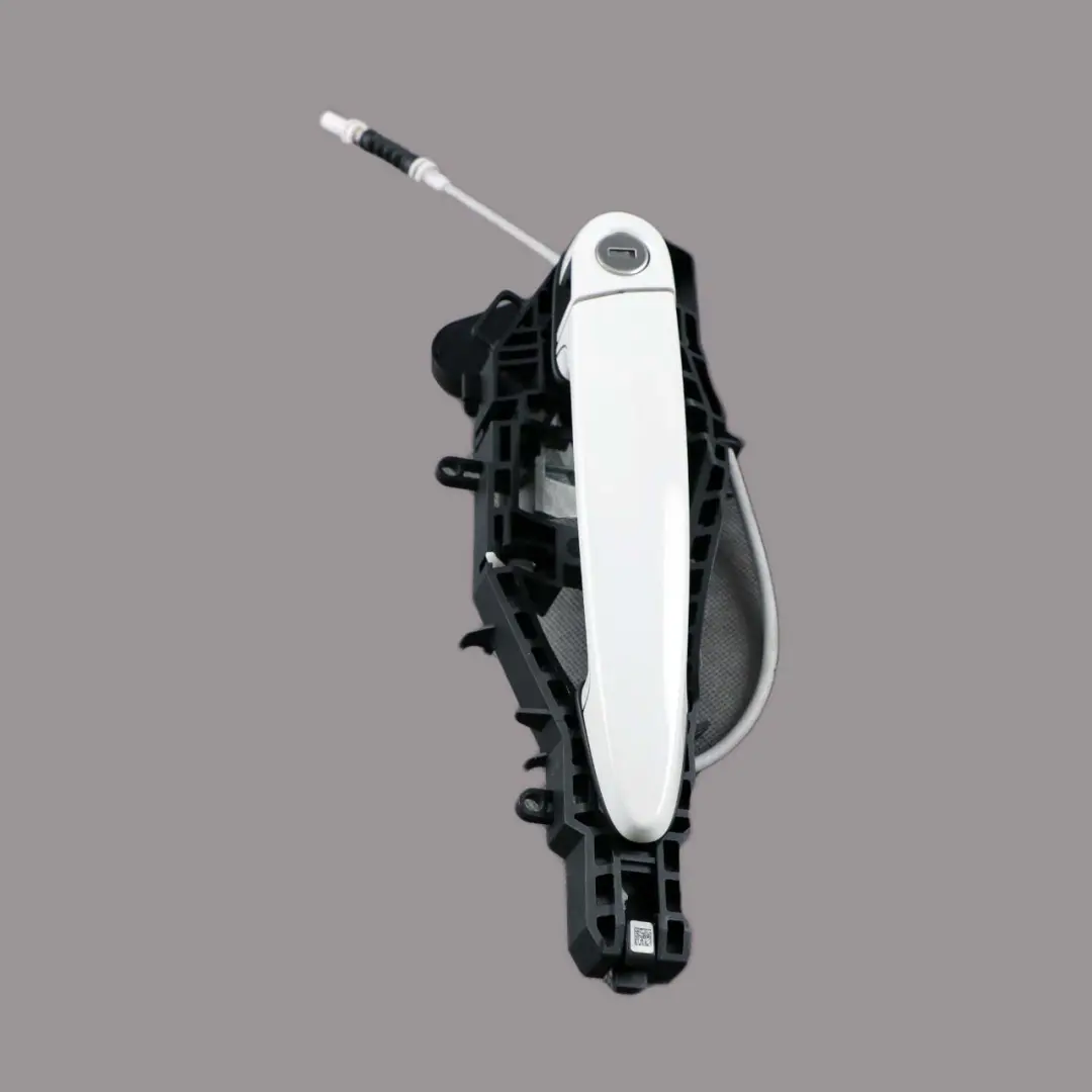 Grab Handle Front Right O/S Door Alpinweiss 3 - 300 White to BMW 4 F32 F33 F82 M4 with Part number 0445184 BMW 4 F32 F33 F82 M4 Grab Handle Front Right O/S Door Alpinweiss 3 - 300 White - SKU rhd-7290116-AW1 - Part number 0445184