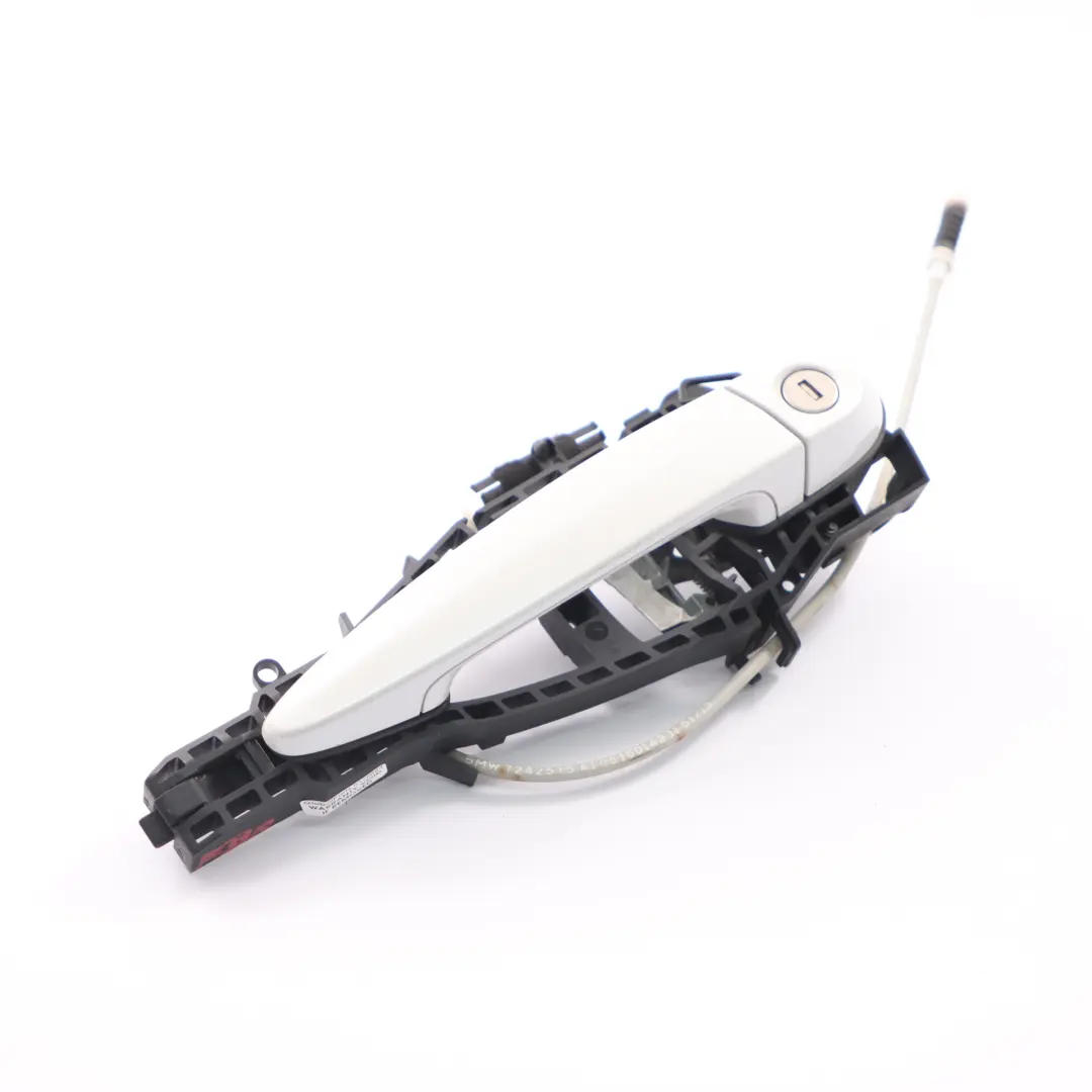 Door Handle BMW F32 F33 F82 M4 Grab Front Right O/S Outside Mineral White - A96 to with Part number 7290116 Door Handle BMW F32 F33 F82 M4 Grab Front Right O/S Outside Mineral White - A96 - SKU rhd-7290116-MW - Part number 7290116