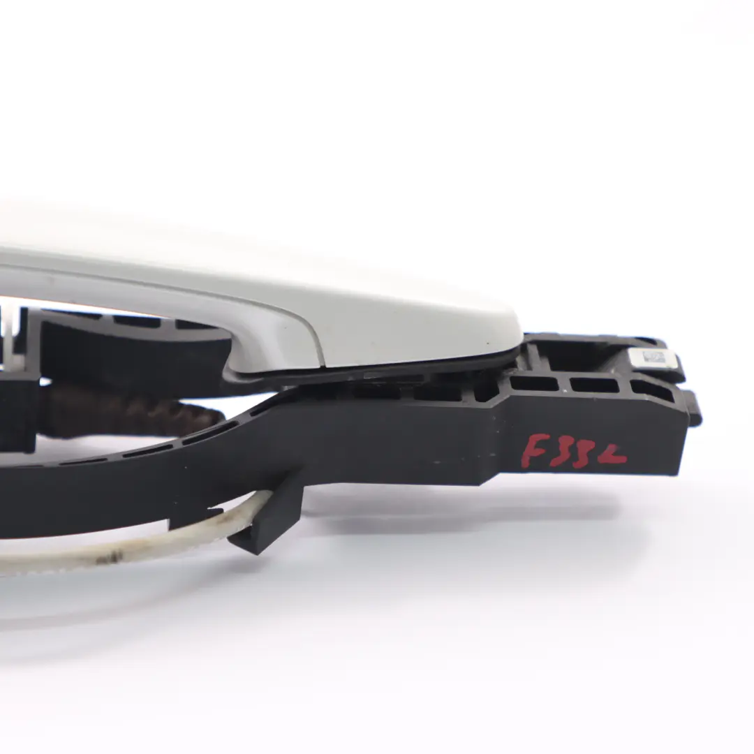 Door Handle BMW F32 F33 F82 M4 Grab Front Left N/S Outside Mineral White - A96 to with Part number 7290116 Door Handle BMW F32 F33 F82 M4 Grab Front Left N/S Outside Mineral White - A96 - SKU rhd-7290116-MW1 - Part number 7290116
