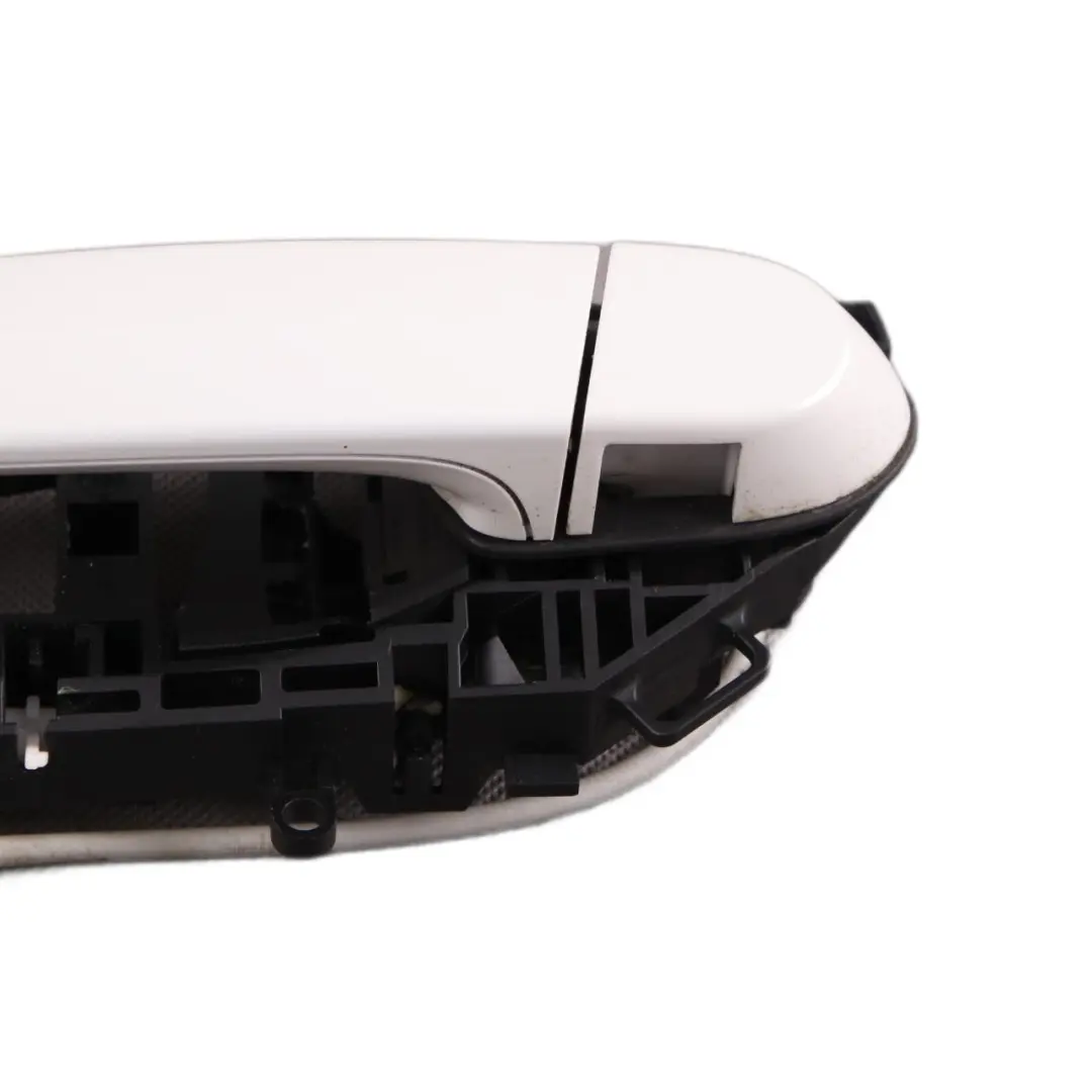 Door Handle BMW F34 GT Front Left N/S Outside Grab Alpine White - 300 to with Part number 7291405 Door Handle BMW F34 GT Front Left N/S Outside Grab Alpine White - 300 - SKU rhd-7291405-AW - Part number 7291405