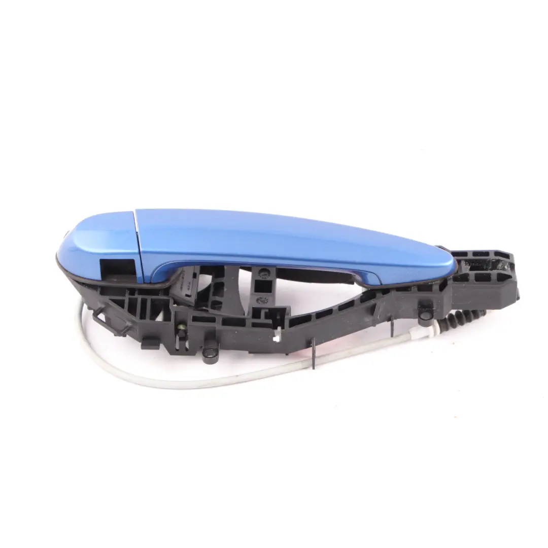 Asidero Puerta Trasera Derecha Estorilblau Estoril Blue Metallic B45 para BMW F36 con número de pieza 7291413 BMW F36 Asidero Puerta Trasera Derecha Estorilblau Estoril Blue Metallic B45 - SKU 7291413-EB1 - Número de pieza 7291413