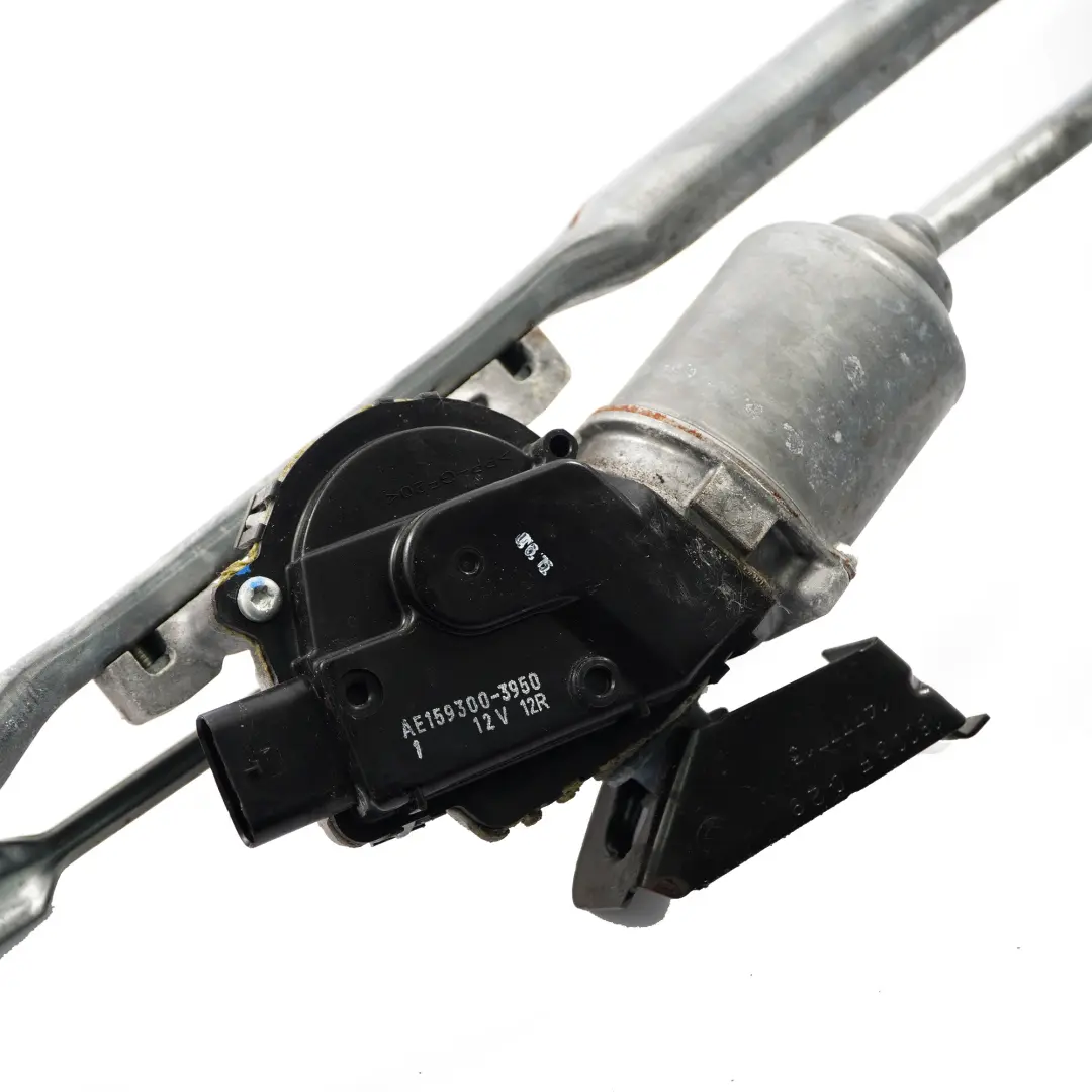 Windscreen Front Wiper Linkage System Mechanism Motor Drive to BMW X5 F15 with Part number 7292654 BMW X5 F15 Windscreen Front Wiper Linkage System Mechanism Motor Drive - SKU rhd-7292654 - Part number 7292654