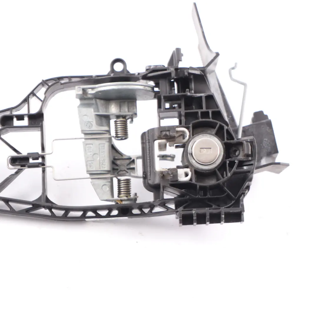 Door Handle Base Mini F55 F56 F57 F60 Carrier Outside Front Right O/S 7406480 to with Part number 7296458 Door Handle Base Mini F55 F56 F57 F60 Carrier Outside Front Right O/S 7406480 - SKU rhd-7296458-5 - Part number 7296458