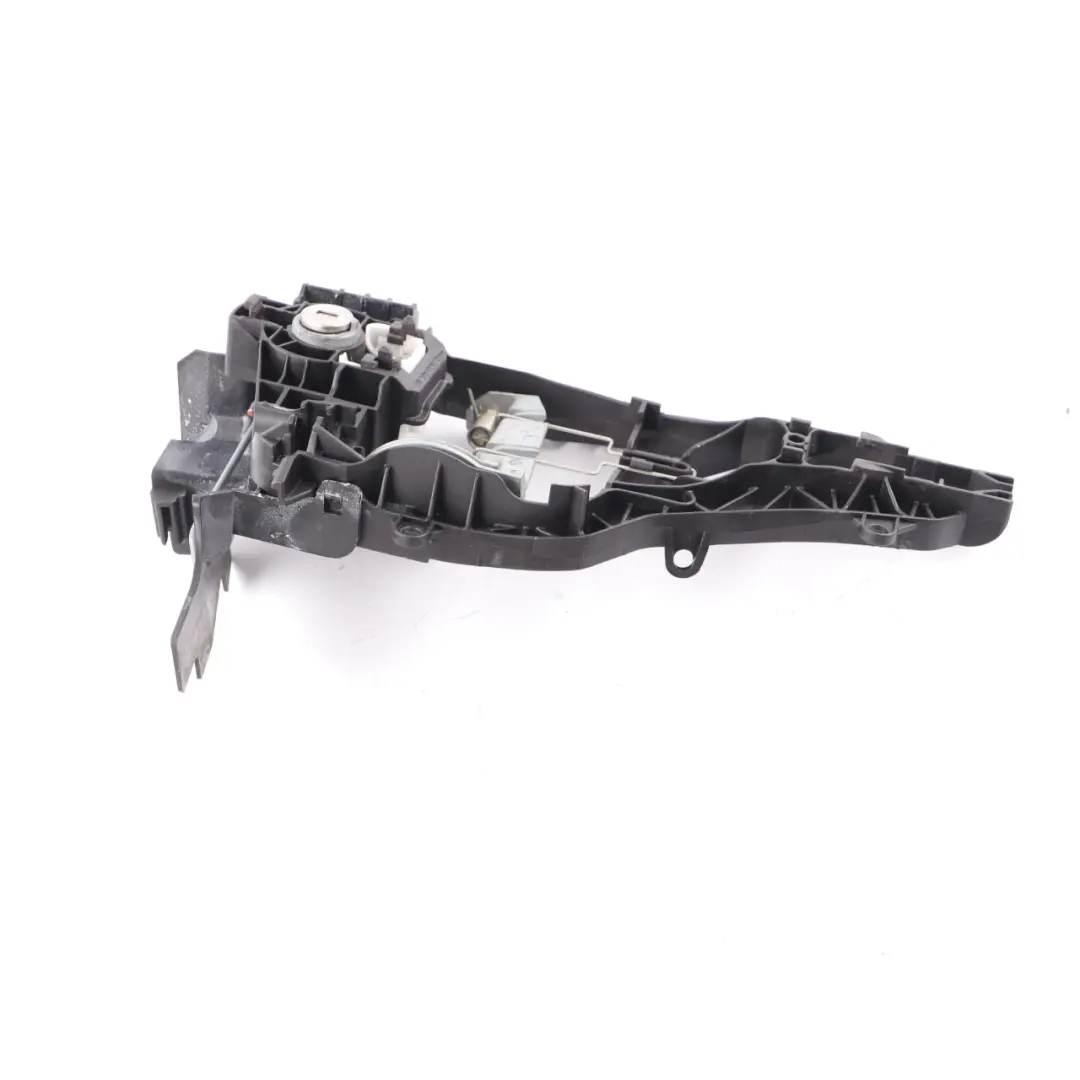 Door Handle Base Mini F55 F56 F57 F60 Carrier Outside Front Right O/S 7406480 to with Part number 7296458 Door Handle Base Mini F55 F56 F57 F60 Carrier Outside Front Right O/S 7406480 - SKU rhd-7296458-5 - Part number 7296458