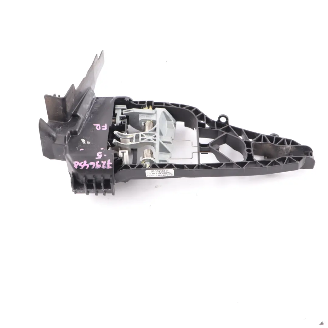 Door Handle Base Mini F55 F56 F57 F60 Carrier Outside Front Right O/S 7406480 to with Part number 7296458 Door Handle Base Mini F55 F56 F57 F60 Carrier Outside Front Right O/S 7406480 - SKU rhd-7296458-5 - Part number 7296458