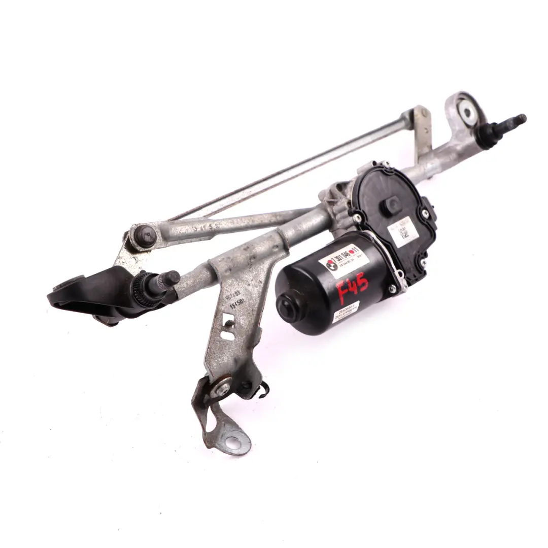 Front Linkage Wiper System With Motor Drive to BMW 2 Series F45 F46 with Part number 7301046 BMW 2 Series F45 F46 Front Linkage Wiper System With Motor Drive - SKU rhd-7301046 - Part number 7301046
