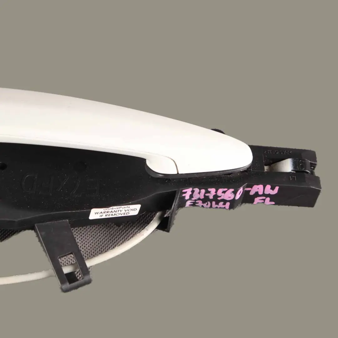 Grab Handle Door BMW X5 E70 Front Left N/S Alpinweiss Alpine White 300 to with Part number 7317560 Grab Handle Door BMW X5 E70 Front Left N/S Alpinweiss Alpine White 300 - SKU rhd-7317560-AW - Part number 7317560