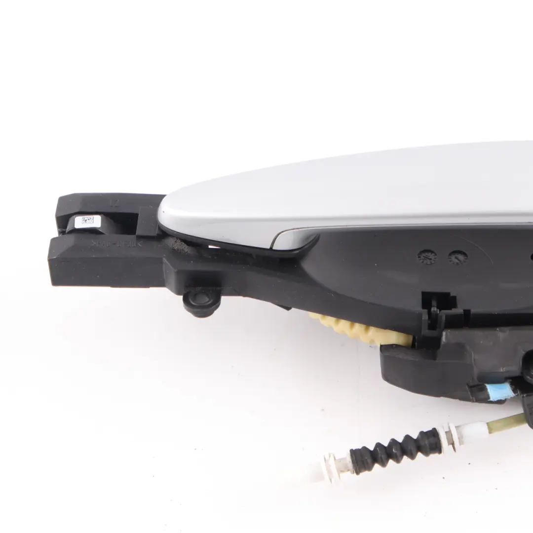 Grab Handle Front Left Door N/S Glacier Silver A83 to BMW X3 F25 with Part number 7319349 BMW X3 F25 Grab Handle Front Left Door N/S Glacier Silver A83 - SKU rhd-7319349-GSB1 - Part number 7319349