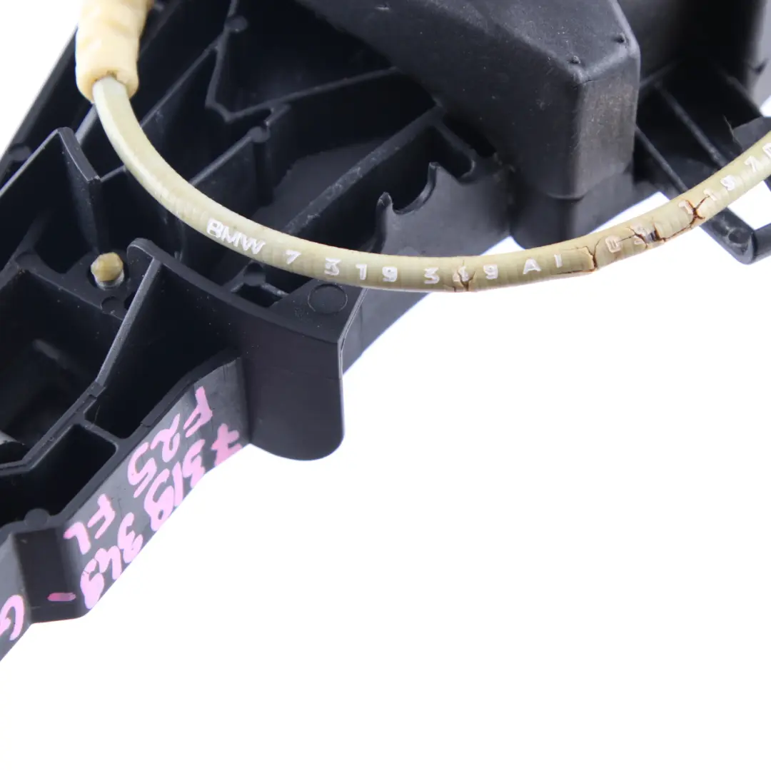 Grab Handle Front Left Door N/S Glacier Silver A83 to BMW X3 F25 with Part number 7319349 BMW X3 F25 Grab Handle Front Left Door N/S Glacier Silver A83 - SKU rhd-7319349-GSB1 - Part number 7319349