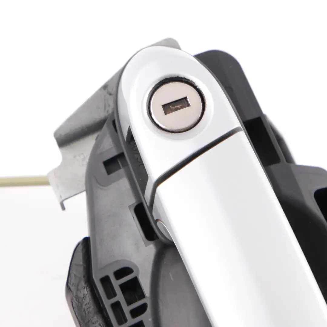 Grab Handle Front Right Door O/S Glacier Silver A83 to BMW X3 F25 with Part number 7319349 BMW X3 F25 Grab Handle Front Right Door O/S Glacier Silver A83 - SKU rhd-7319349-GSB - Part number 7319349