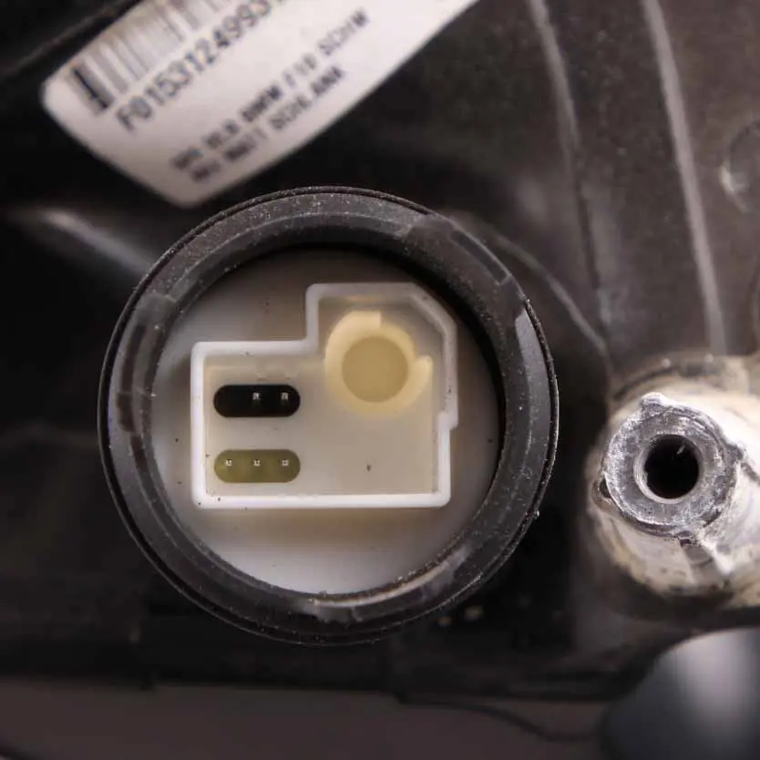 Wing Mirror BMW F10 F11 Heated Door Right O/S Alpinweiss Alpine White 300 5 Pins to with Part number 7322482 Wing Mirror BMW F10 F11 Heated Door Right O/S Alpinweiss Alpine White 300 5 Pins - SKU rhd-7322482-AW - Part number 7322482