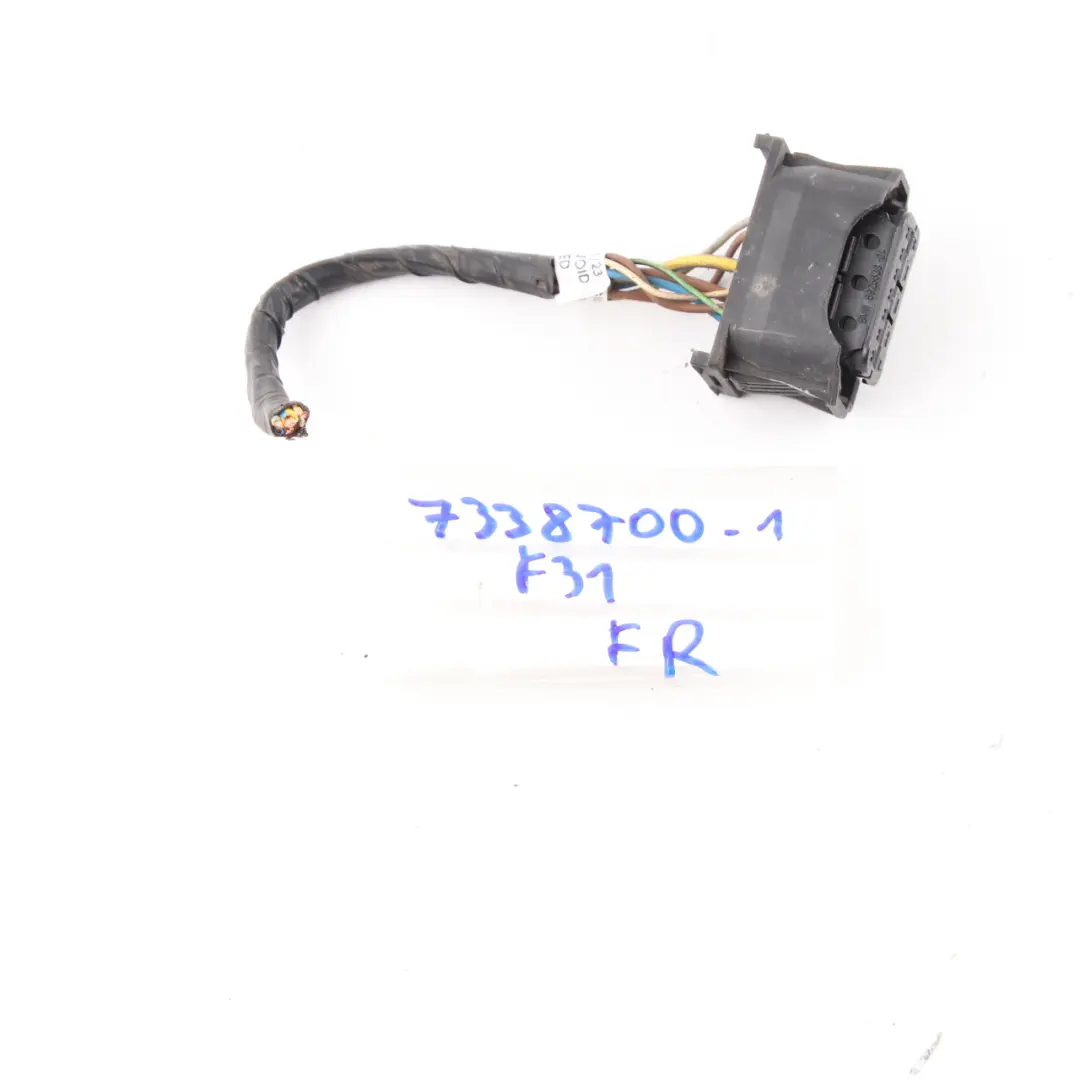 Bi-Xenon Headlamp Light Front Right O/S Plug Socket Wiring 6925638 to BMW F30 F31 with Part number 7338700 BMW F30 F31 Bi-Xenon Headlamp Light Front Right O/S Plug Socket Wiring 6925638 - SKU rhd-7338700-2 - Part number 7338700