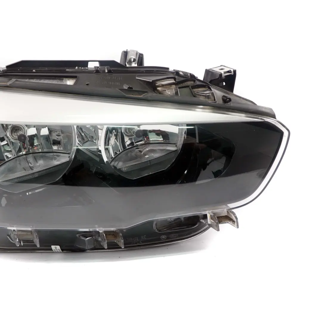 Headlamp Plug BMW F20 F21 LCI Lamp Front Right O/S Cable Socket Connector to with Part number 7358394 Headlamp Plug BMW F20 F21 LCI Lamp Front Right O/S Cable Socket Connector - SKU rhd-7358394-2 - Part number 7358394