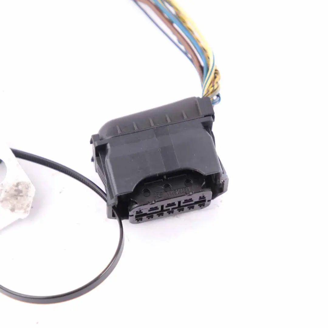 Headlamp Plug BMW F20 F21 LCI Lamp Front Right O/S Cable Socket Connector to with Part number 7358394 Headlamp Plug BMW F20 F21 LCI Lamp Front Right O/S Cable Socket Connector - SKU rhd-7358394-2 - Part number 7358394