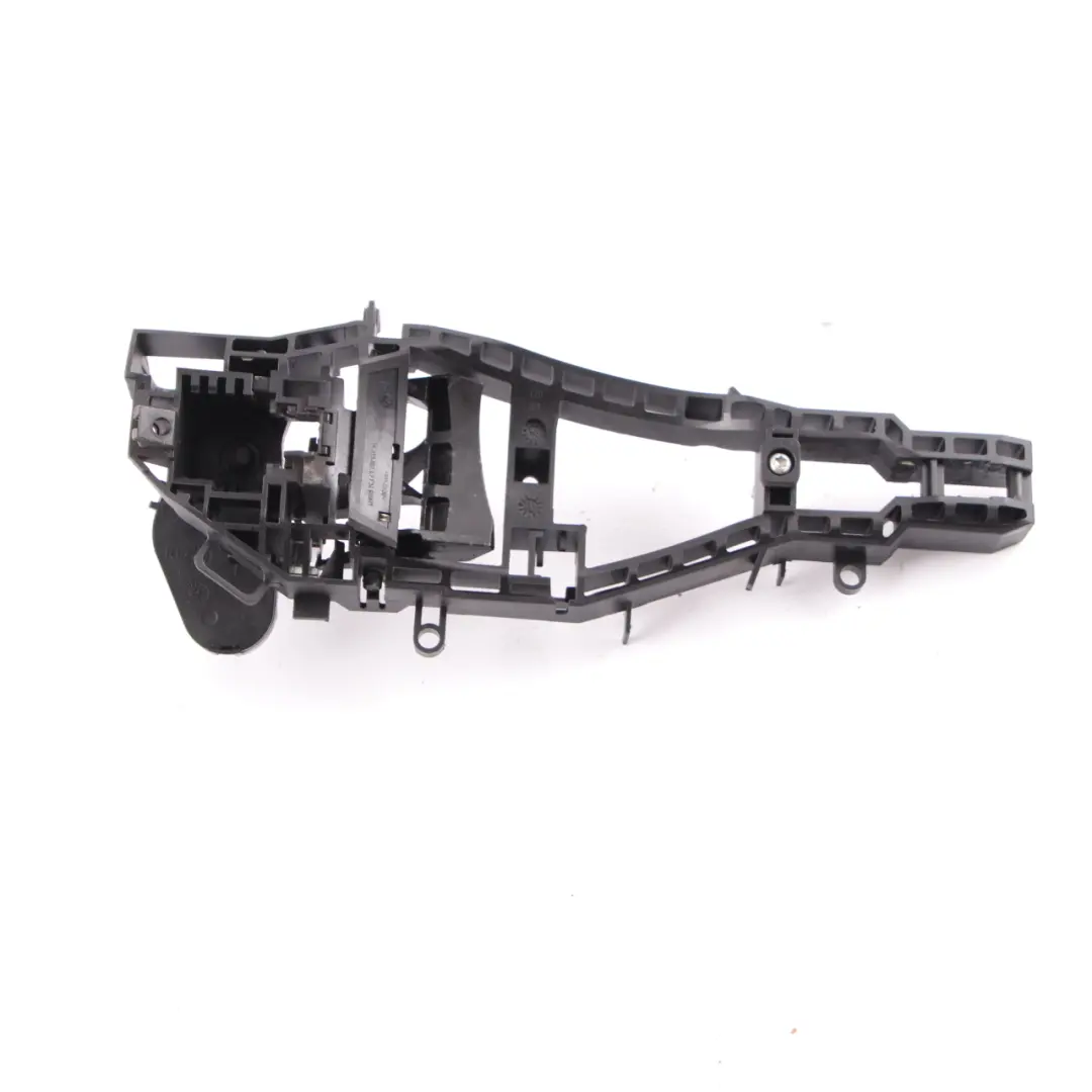 Handle Carrier BMW F34 GT F36 Gran Coupe Front Right O/S Base Grab to with Part number 7380550 Handle Carrier BMW F34 GT F36 Gran Coupe Front Right O/S Base Grab - SKU rhd-7380550 - Part number 7380550
