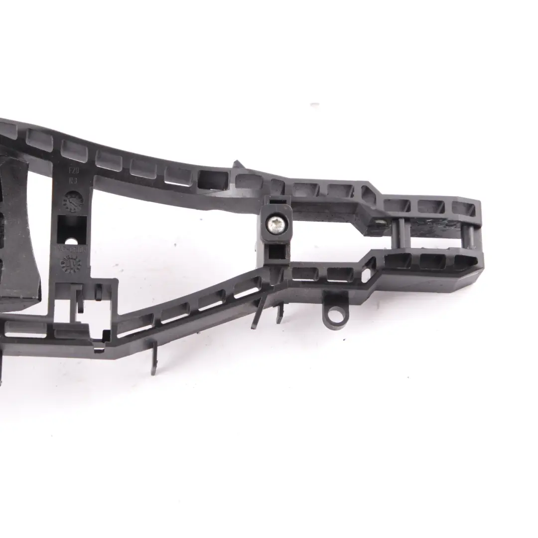 Handle Carrier BMW F34 GT F36 Gran Coupe Front Right O/S Base Grab to with Part number 7380550 Handle Carrier BMW F34 GT F36 Gran Coupe Front Right O/S Base Grab - SKU rhd-7380550 - Part number 7380550