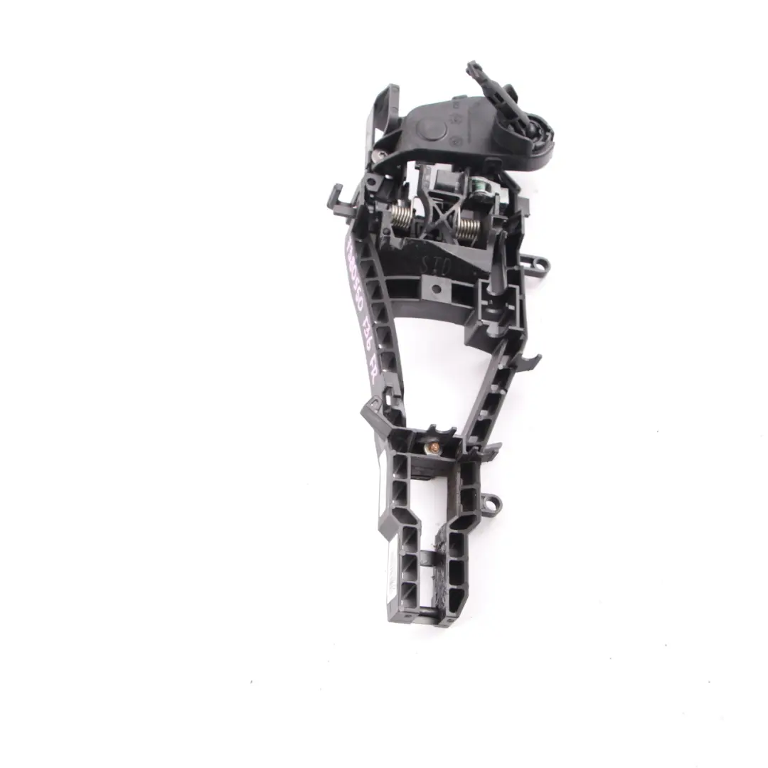 Handle Carrier BMW F34 GT F36 Gran Coupe Front Right O/S Base Grab to with Part number 7380550 Handle Carrier BMW F34 GT F36 Gran Coupe Front Right O/S Base Grab - SKU rhd-7380550 - Part number 7380550