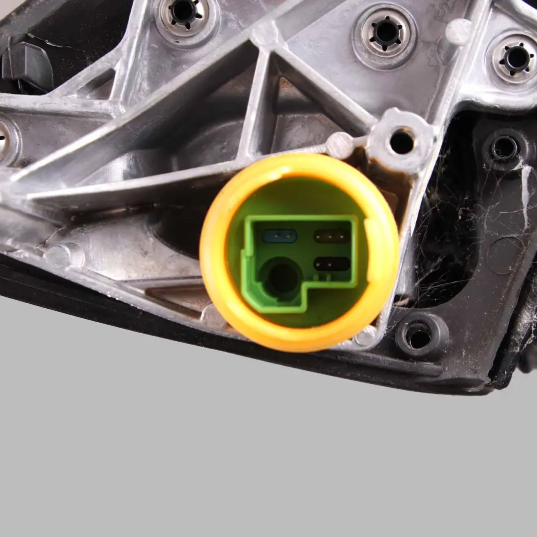 Wing Mirror High Gloss 7 Pins Right O/S Alpinweiss Alpine White - 300 to BMW X3 F25 with Part number 7395208 BMW X3 F25 Wing Mirror High Gloss 7 Pins Right O/S Alpinweiss Alpine White - 300 - SKU rhd-7395208-AW - Part number 7395208