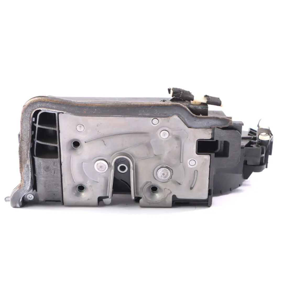 Door Lock BMW G05 G30 G31 F90 Front Right O/S Latch Mechanism Actuator to with Part number 7477694 Door Lock BMW G05 G30 G31 F90 Front Right O/S Latch Mechanism Actuator - SKU rhd-7477694-1 - Part number 7477694