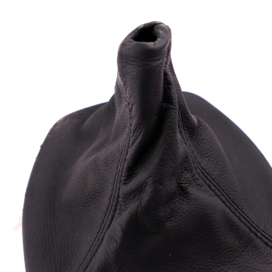 Leather Gear Lever Cover Selector Black to BMW 5 Series E60 E61 with Part number 7526836 BMW 5 Series E60 E61 Leather Gear Lever Cover Selector Black - SKU rhd-7526836 - Part number 7526836