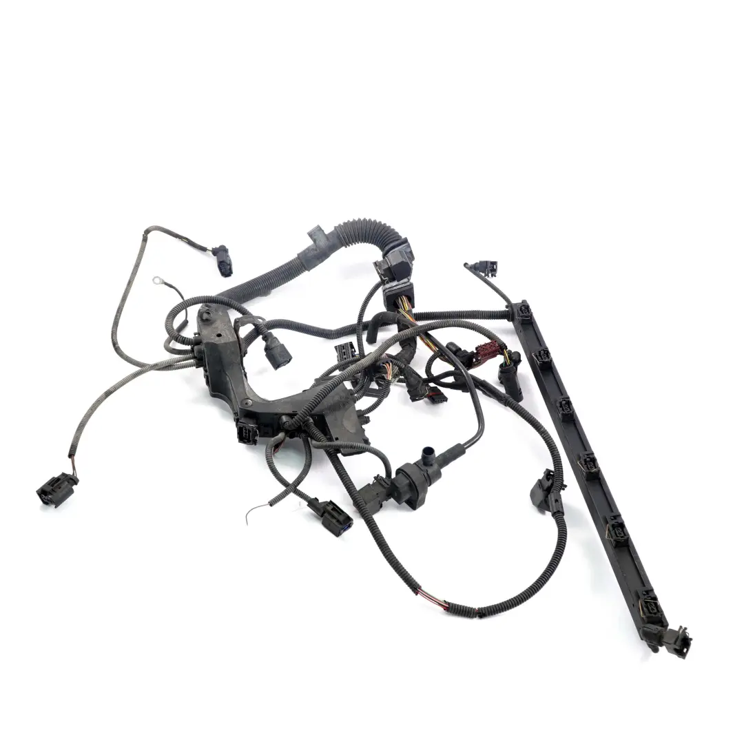 M54 Engine Wiring Loom Harness to BMW 5 Series E60 E61 520i 525i 530i with Part number 7529720 BMW 5 Series E60 E61 520i 525i 530i M54 Engine Wiring Loom Harness - SKU rhd-7529720 - Part number 7529720