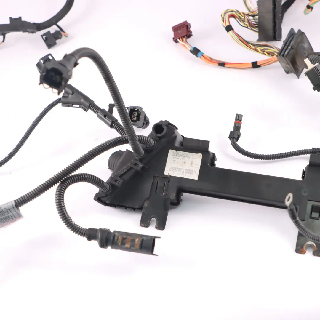 320si N45 Petrol Engine Wiring Loom Cable Harness to BMW E90 with Part number 7564402 BMW E90 320si N45 Petrol Engine Wiring Loom Cable Harness - SKU rhd-7564402 - Part number 7564402