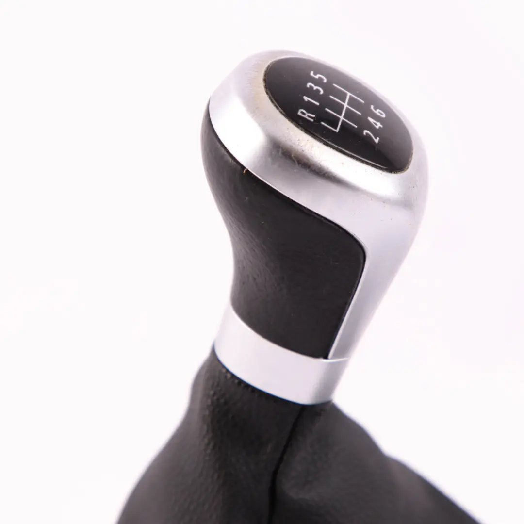 Shift Gear Knob Chrome Ring 6-Speed to BMW 1 Series E81 E87 with Part number 7572574 BMW 1 Series E81 E87 Shift Gear Knob Chrome Ring 6-Speed - SKU rhd-7572574 - Part number 7572574
