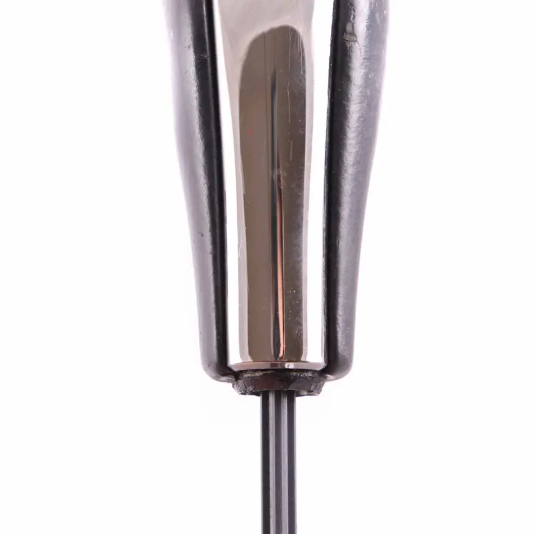 Leather Ring Gear Shift Knob Lever Handle to BMW E60 E63 E64 with Part number 7585790 BMW E60 E63 E64 Leather Ring Gear Shift Knob Lever Handle - SKU rhd-7585790 - Part number 7585790