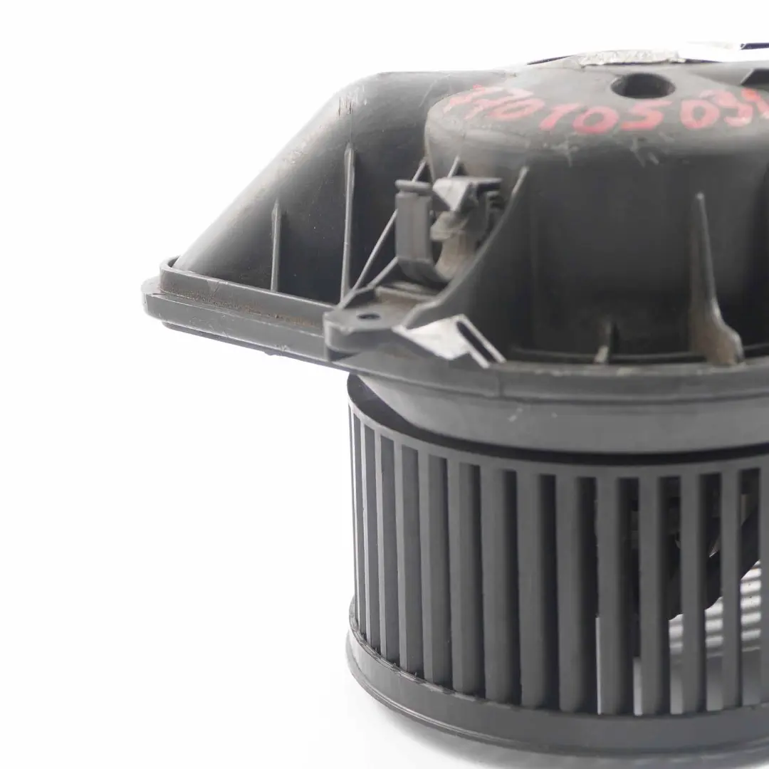 Heater Blower Motor Fan Cooling Actuator Unit to Renault Trafic with Part number 7701050310 Renault Trafic Heater Blower Motor Fan Cooling Actuator Unit - SKU rhd-7701050310 - Part number 7701050310