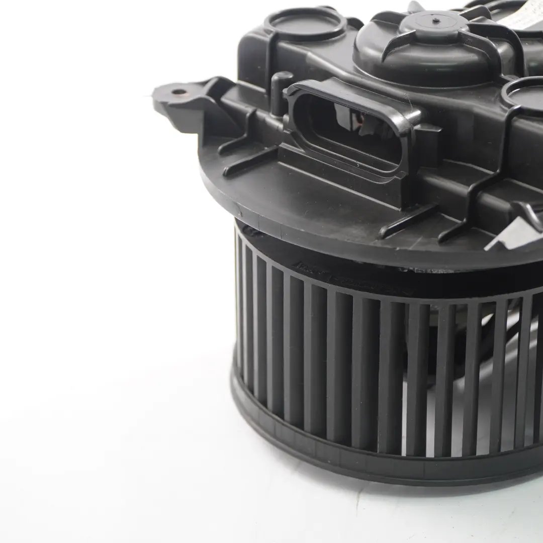 Heater Blower Renault Trafic Vauxhall Vivaro Motor Fan Actuator Unit - SKU rhd-7701208225 - Part number 7701208225