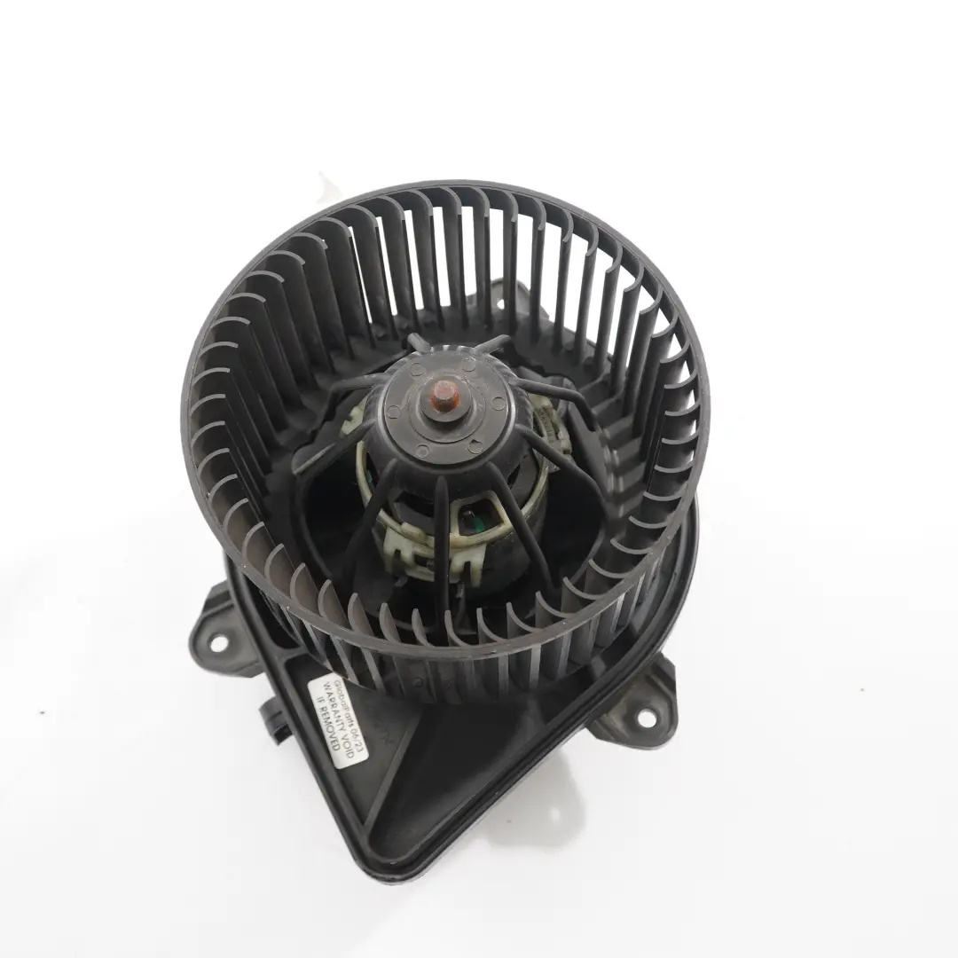Heater Blower Renault Trafic Vauxhall Vivaro Motor Fan Actuator Unit to with Part number 7701208225 Heater Blower Renault Trafic Vauxhall Vivaro Motor Fan Actuator Unit - SKU rhd-7701208225 - Part number 7701208225