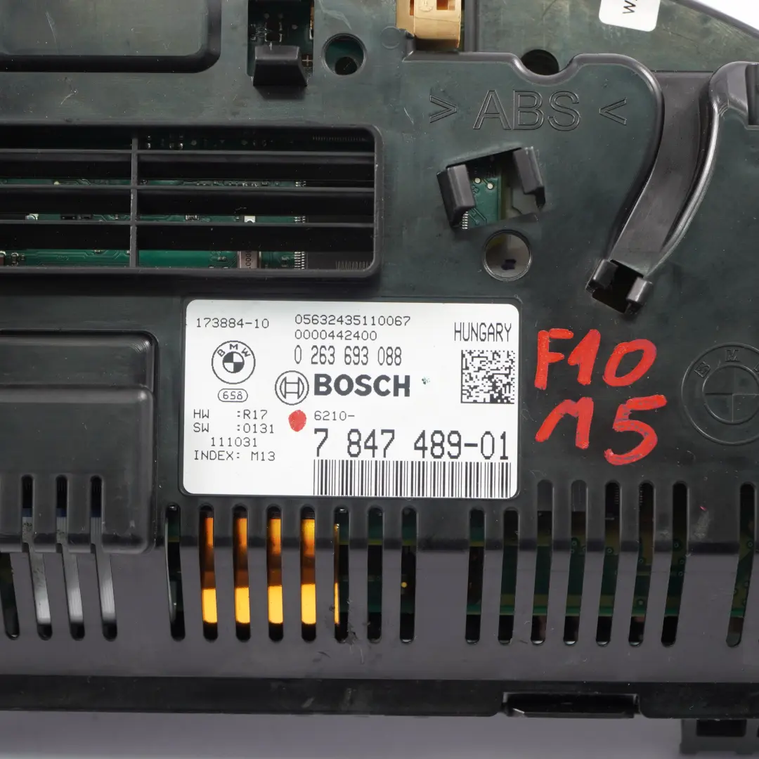 Speedo Clocks BMW F10 M5 F12 F13 M6 S63N Instruments MPH Dual-Clutch to with Part number 7847489 Speedo Clocks BMW F10 M5 F12 F13 M6 S63N Instruments MPH Dual-Clutch - SKU rhd-7847489 - Part number 7847489