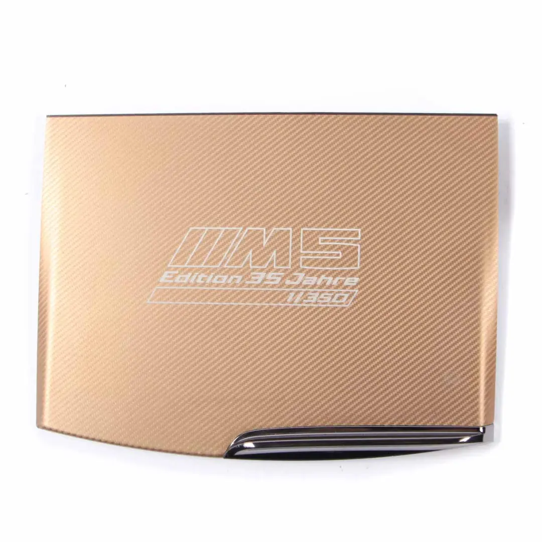 Set BMW F90 M5 1/350 Edition 35-Jahre Trims Set Individual Gold Eloxiert to Dash with Part number 7995548 Dash Set BMW F90 M5 1/350 Edition 35-Jahre Trims Set Individual Gold Eloxiert - SKU rhd-7995548 - Part number 7995548