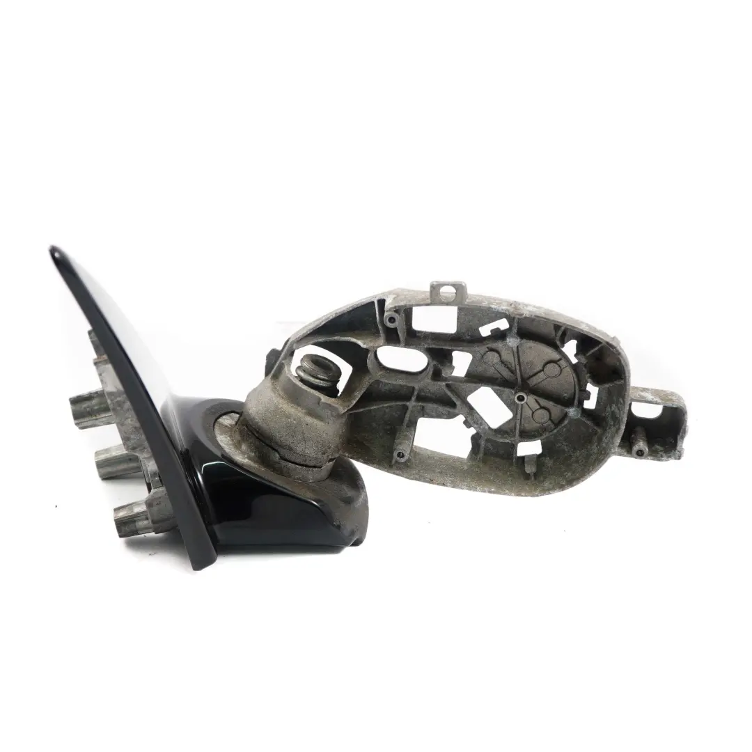 High Gloss Right O/S Base Wing Mirror 3 Pins to BMW 3 Series E90 3 M Sport with Part number 8046428 BMW 3 Series E90 3 M Sport High Gloss Right O/S Base Wing Mirror 3 Pins - SKU rhd-8046428-3 - Part number 8046428