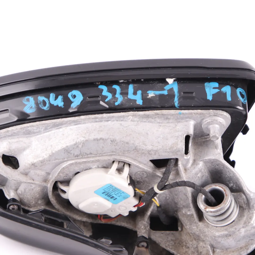 Wing Mirror M Sport High Gloss Right O/S Auto Dip Power Fold to BMW F10 M5 with Part number 8049334 BMW F10 M5 Wing Mirror M Sport High Gloss Right O/S Auto Dip Power Fold - SKU rhd-8049334-1 - Part number 8049334