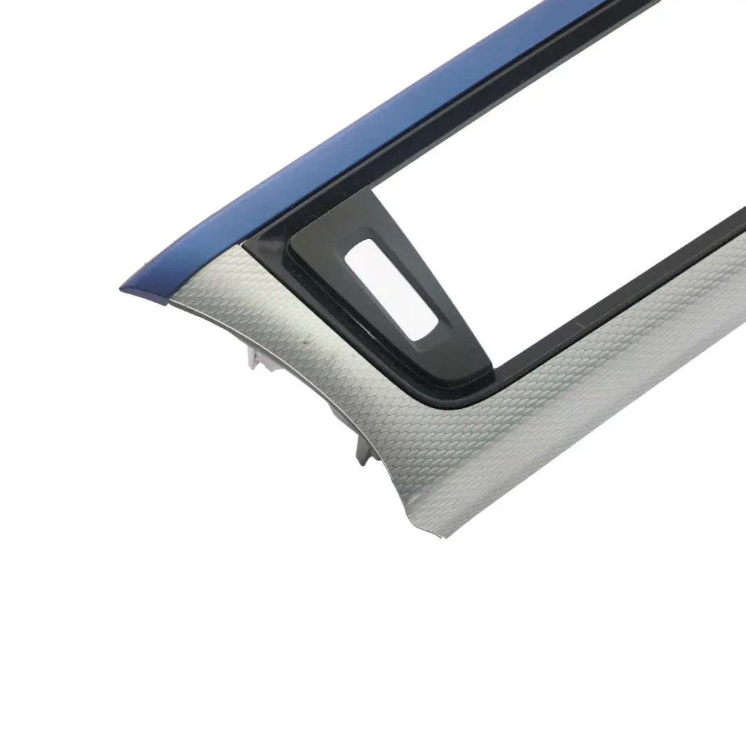 Trim I-panel Dashboard Cover Hexagonal Alu Blue Matt Passenger to BMW F30 F31 F32 with Part number 8054952 BMW F30 F31 F32 Trim I-panel Dashboard Cover Hexagonal Alu Blue Matt Passenger - SKU rhd-8054952 - Part number 8054952