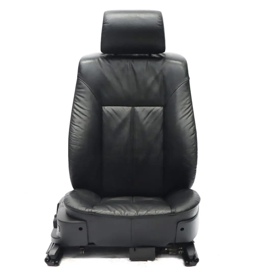 Vordersitz M Sport Rechts Leder Boston Perl Grau Kontrast Blau für BMW E88 mit Teilenummer 8177387 BMW E88 Vordersitz M Sport Rechts Leder Boston Perl Grau Kontrast Blau - SKU rhd-8177387-2 - Teilenummer 8177387
