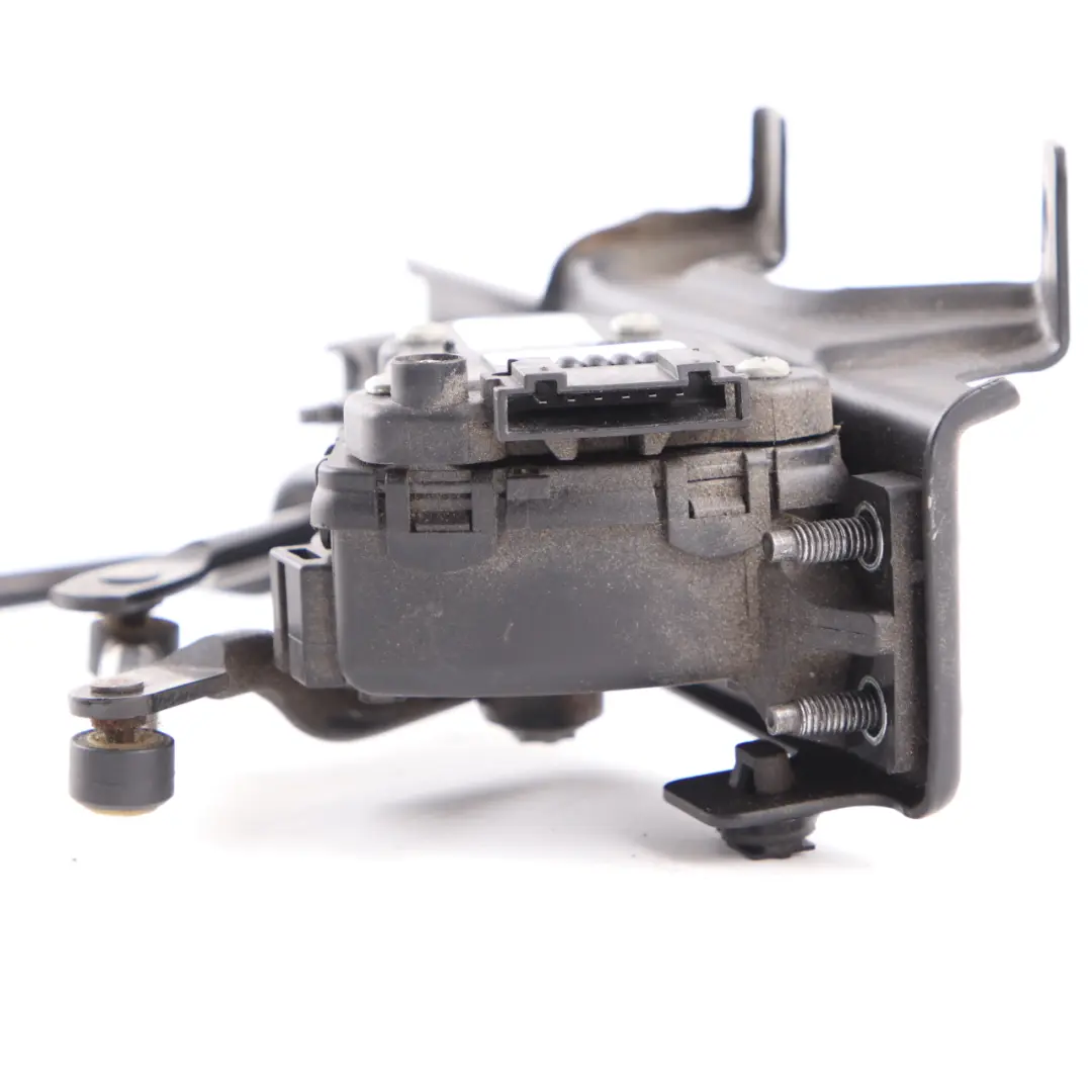 Throttle Pedal Vauxhall Vivaro Renault Trafic Accelerator Gas Unit to with Part number 8200008477 Throttle Pedal Vauxhall Vivaro Renault Trafic Accelerator Gas Unit - SKU rhd-8200008477 - Part number 8200008477