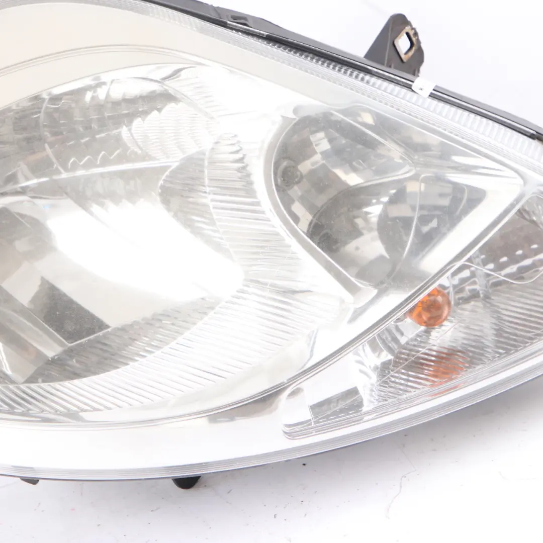 Headlight Renault Trafic Vauxhall Vivaro Headlamp Front Right O/S to with Part number 8200701366 Headlight Renault Trafic Vauxhall Vivaro Headlamp Front Right O/S - SKU rhd-8200701366 - Part number 8200701366